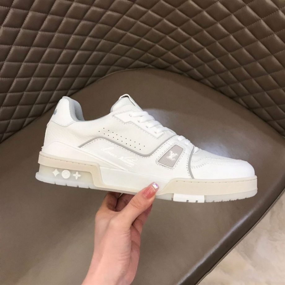 Louis Vuitton Trainer Sneakers In White - Lsvt094