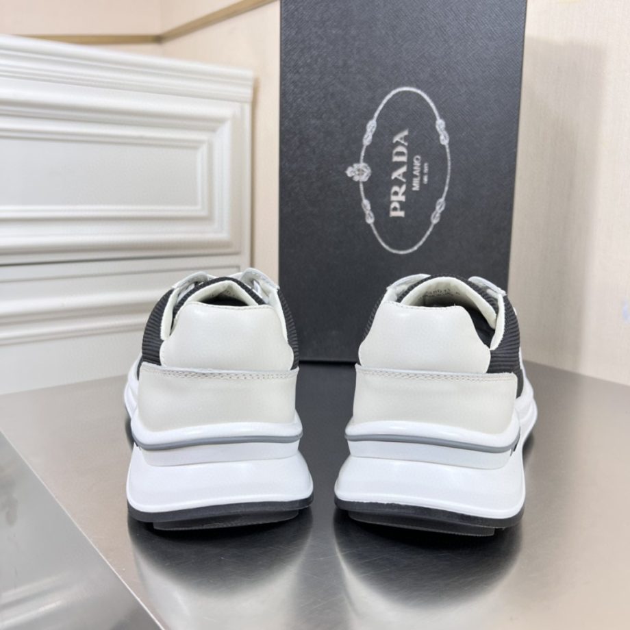 Prada sneakers - PRD052