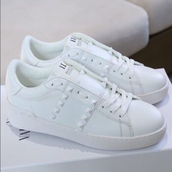 Calfskin Rockstud Untitled Sneaker - VLS025