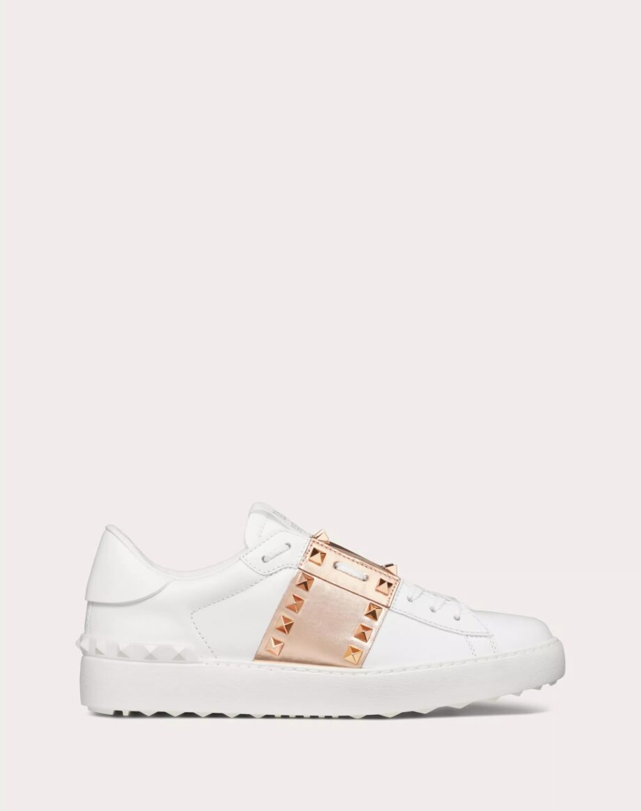 Rockstud Untitled Sneaker In Calfskin Leather With Metallic Stripe - VLS027