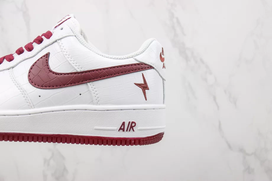 Nike Air Force 1 White and Red - AF018