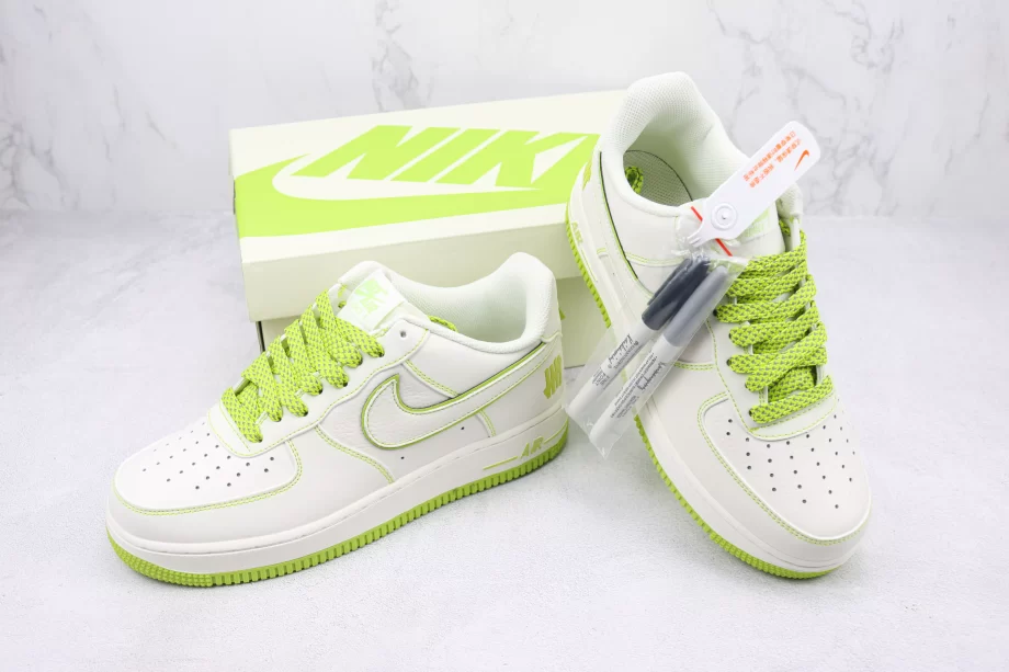 Nike Air Force 1 White and Neon - AF016