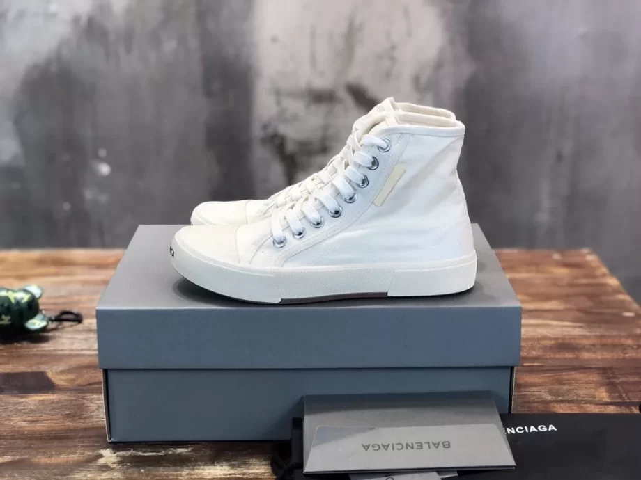 Balenciaga Paris High Top Sneaker in White - BB266