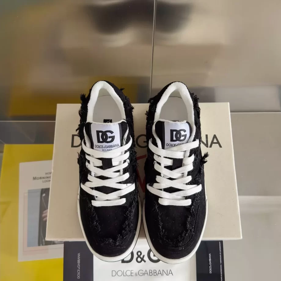 D&G New Roma Fray-trim Sneakers in Black - DG290