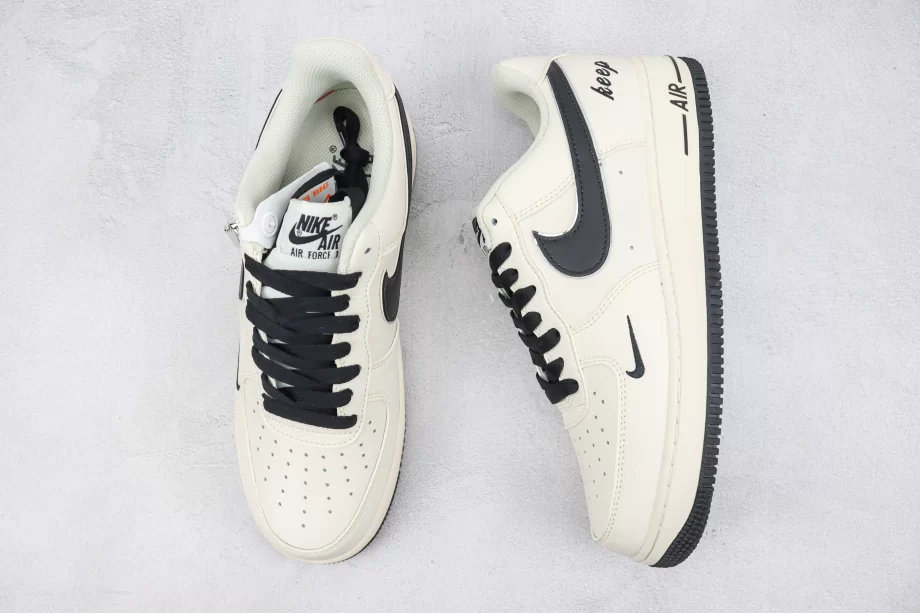 Nike Air Force 1 "Keep" - AF004