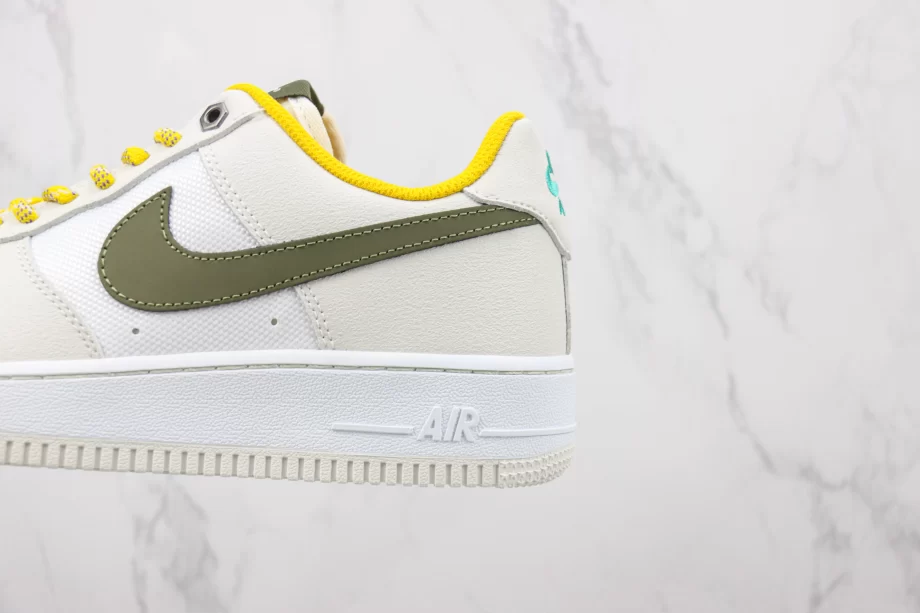 Nike Air Force 1 Low Premium "Light Bone" - AF005