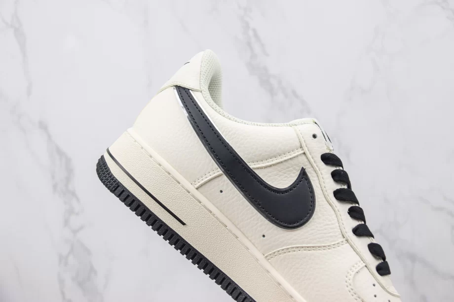 Nike Air Force 1 "Keep" - AF004