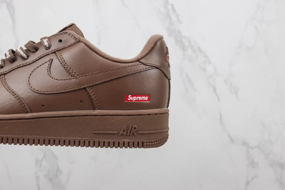 Nike Air Force 1 Brown Supreme - AF027