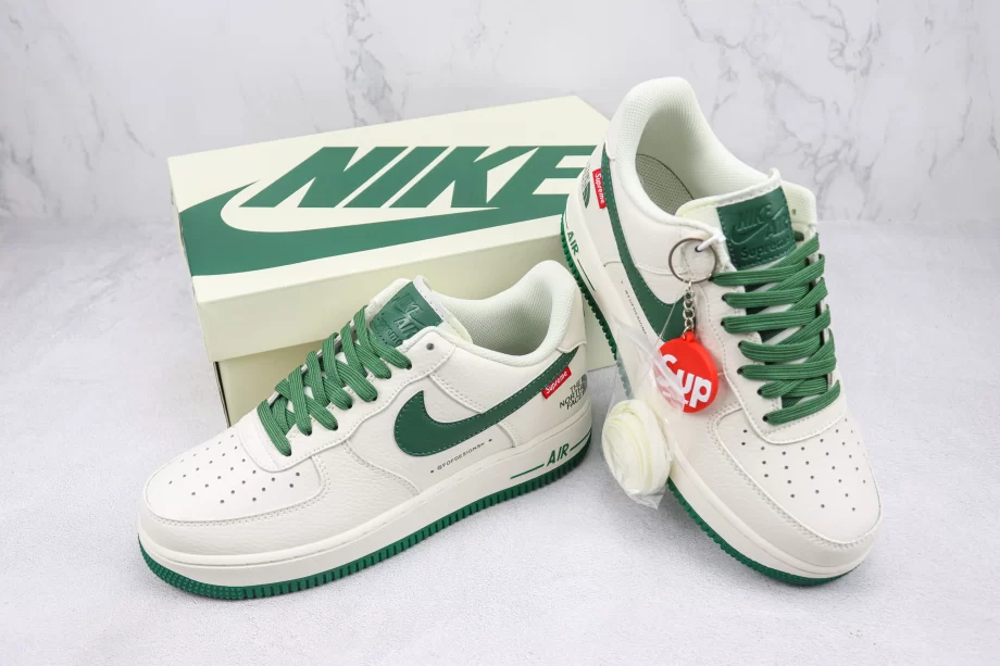 Nike AF1 Low Supreme White and Green - AF074