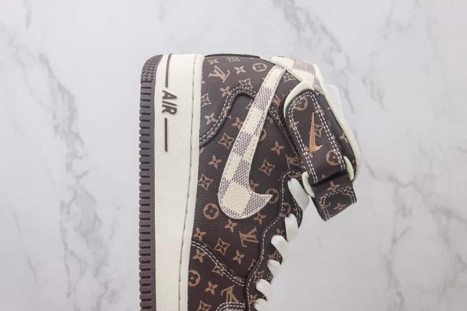 Nike Air Force 1 Mid Louis Vuitton Monogram - AF151