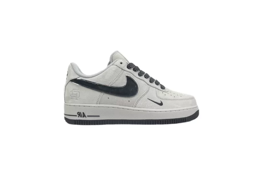 Nike Air Force 1 07 Low Beige Black Swoosh - AF141