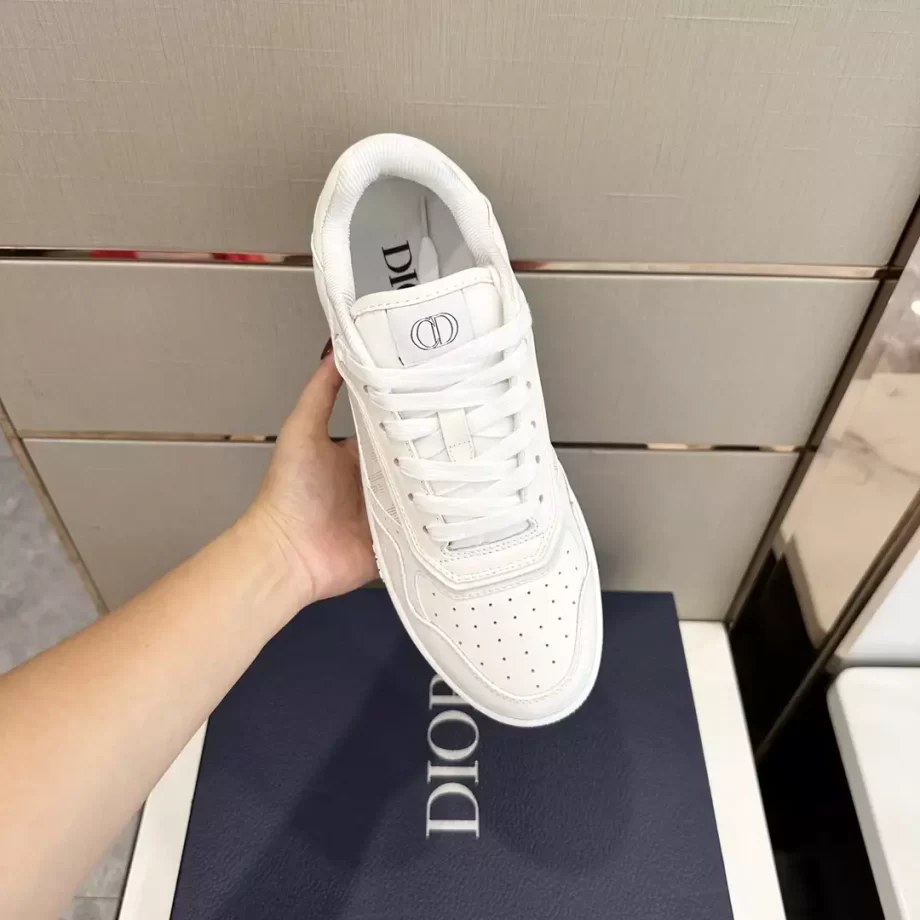 B27 Low-Top Sneaker White Smooth Calfskin and Dior Oblique Galaxy Leather - CDO113