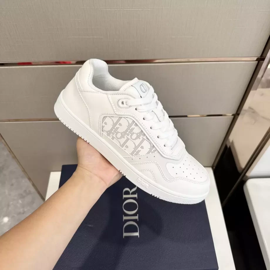 B27 Low-Top Sneaker White Smooth Calfskin and Dior Oblique Galaxy Leather - CDO113