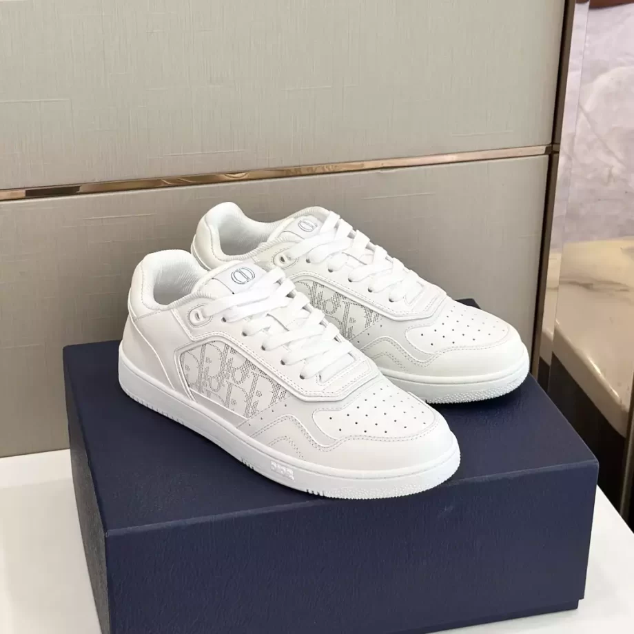 B27 Low-Top Sneaker White Smooth Calfskin and Dior Oblique Galaxy Leather - CDO113