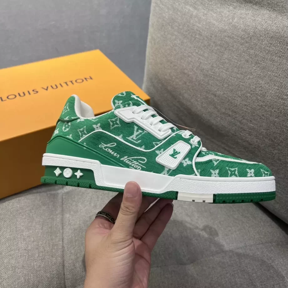 LV Trainer Sneaker Green Monogram Textile - LSVT260