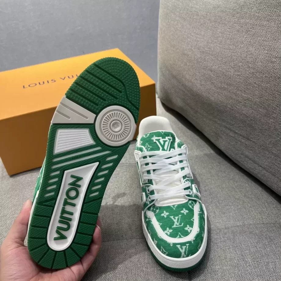 LV Trainer Sneaker Green Monogram Textile - LSVT260