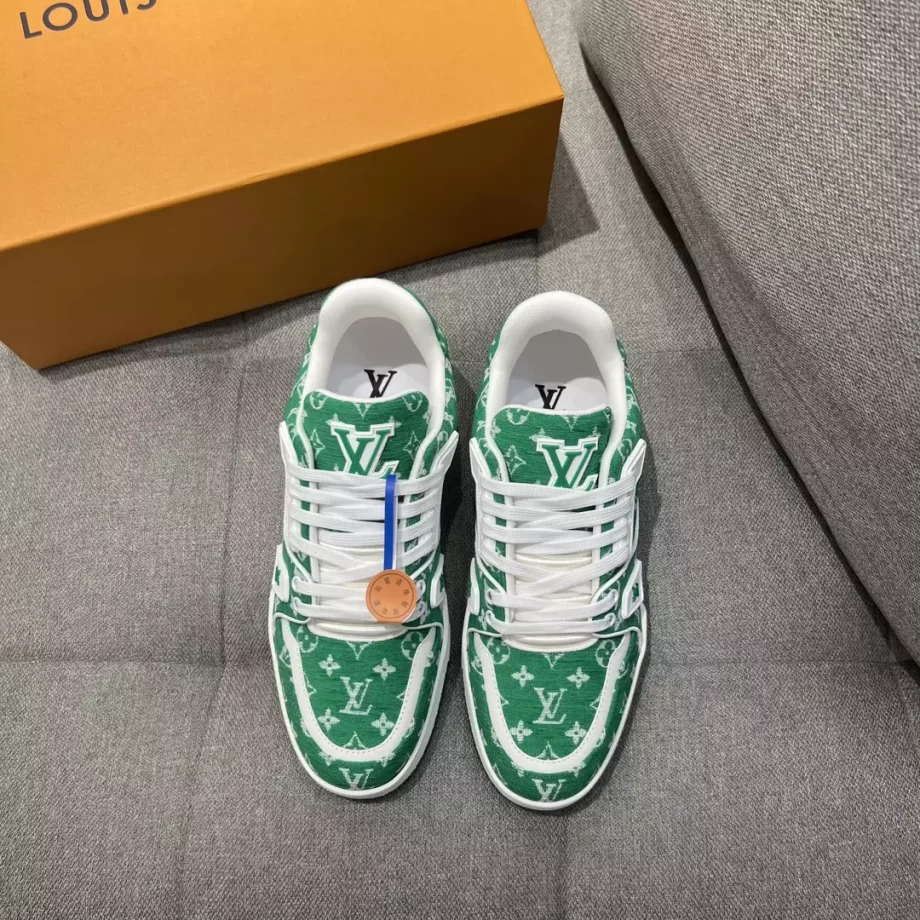 LV Trainer Sneaker Green Monogram Textile - LSVT260