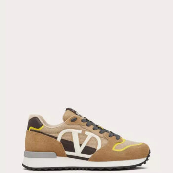 Valentino Garavani VLogo Pace Low Top Sneakers in Beige - VLS069