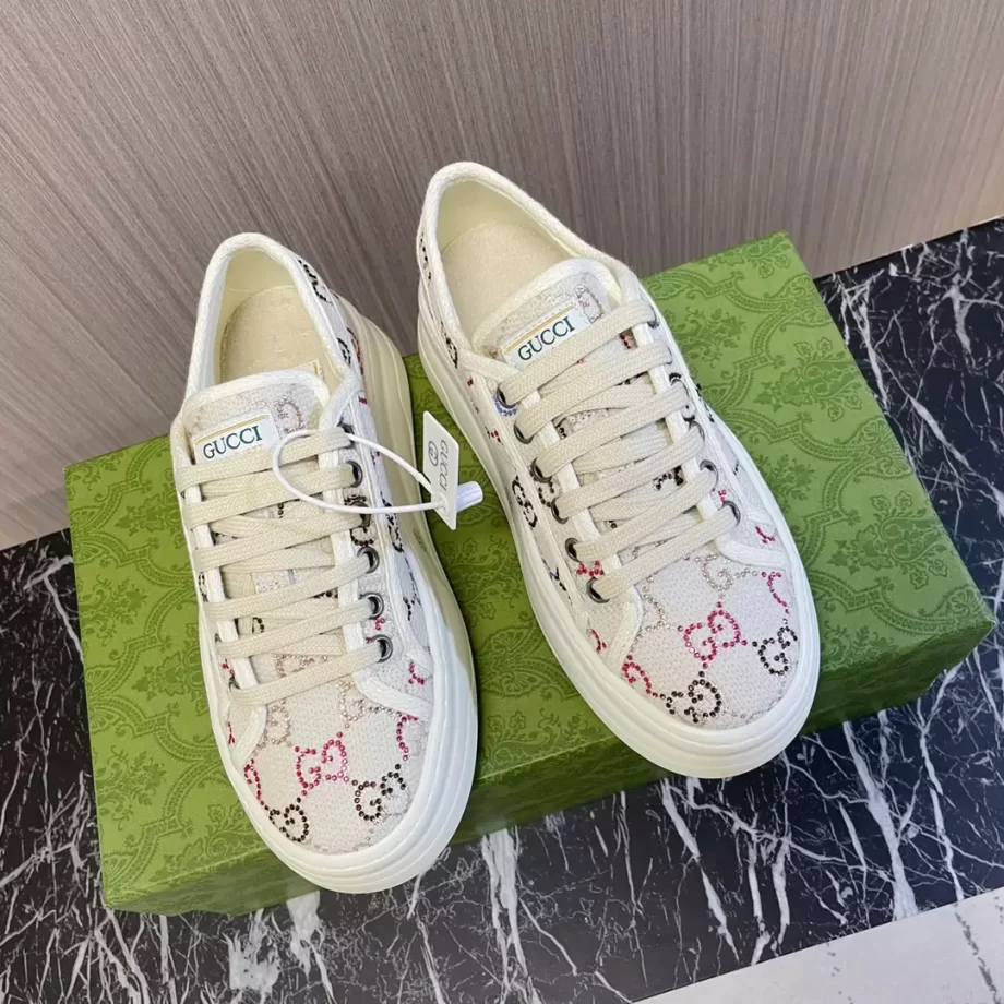 Women's GG Sneaker Off White Canvas - GCC214