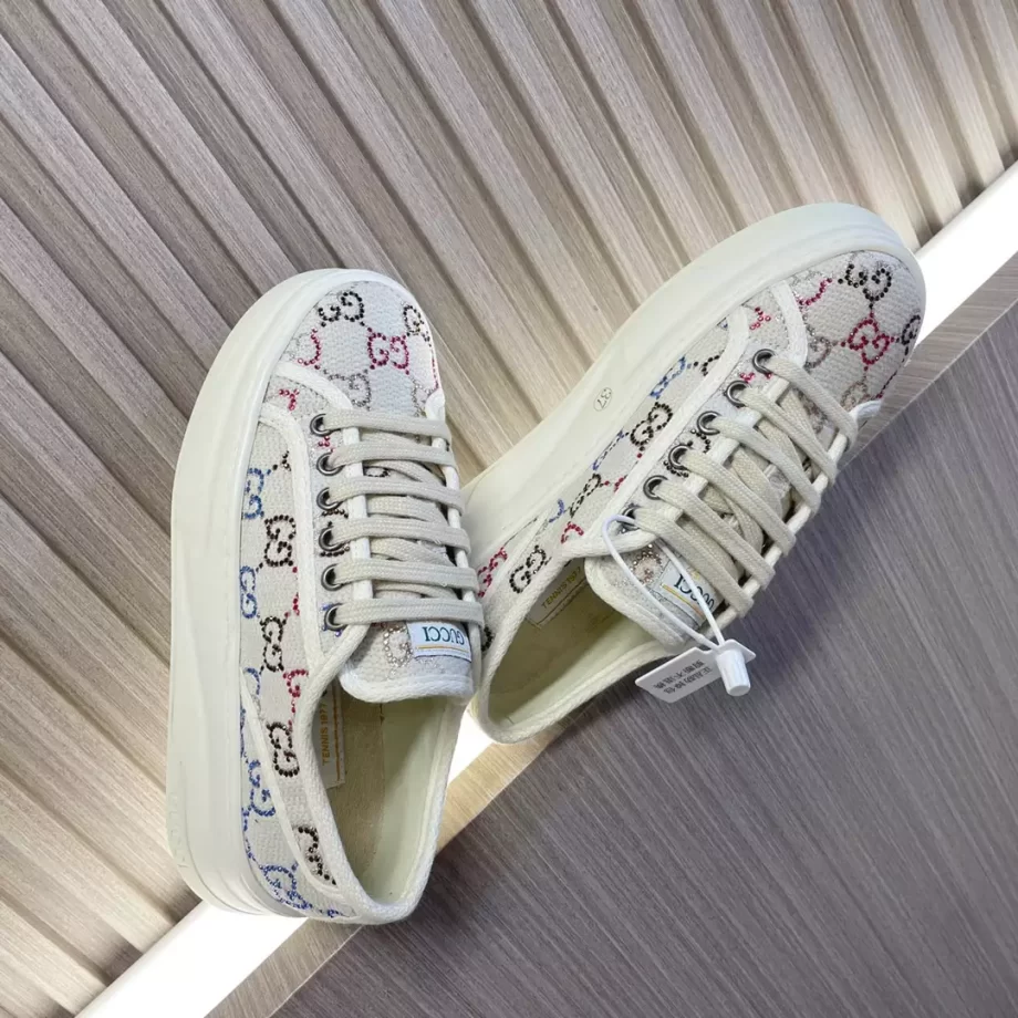 Women's GG Sneaker Off White Canvas - GCC214