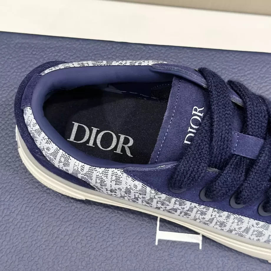 B33 Sneaker Navy Blue Dior Oblique Jacquard and Suede - CDO142