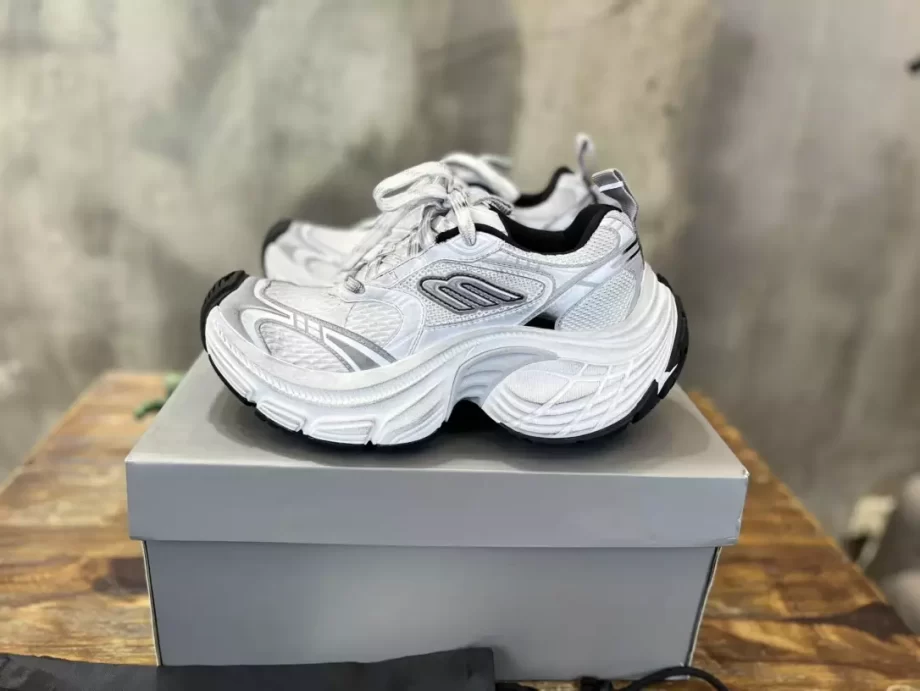 Balenciaga Men's 10XL Sneaker in White/Black/Gris - BB269