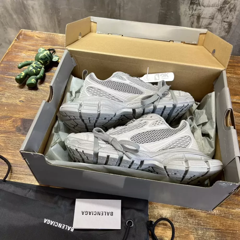 Balenciaga Men's 3XL Reflective Sneaker in Grey - BB299