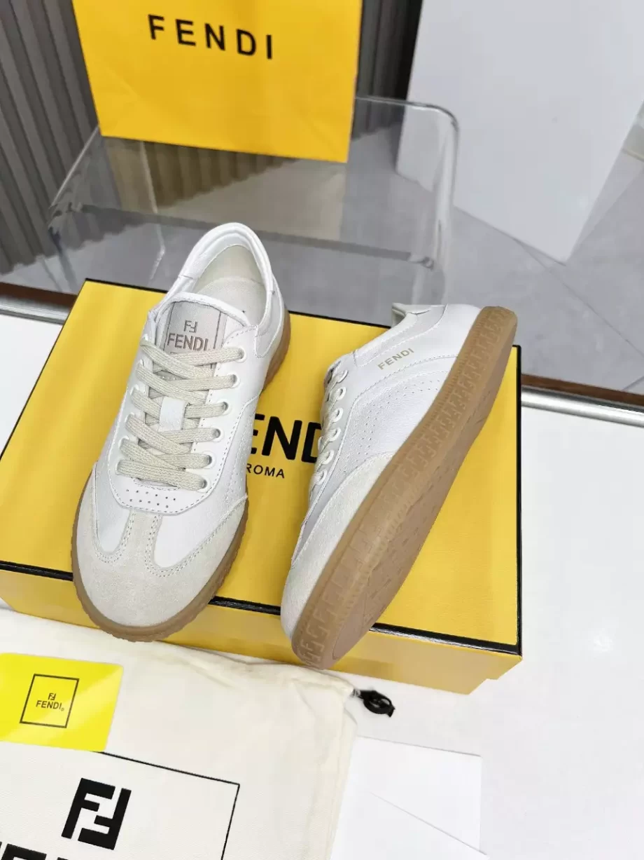 Fendi Flair White Leather Low-Tops Sneakers - FD031