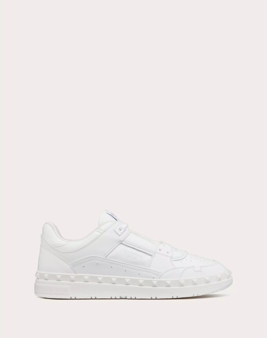 Valentino Freedots Low-Top Sneaker in Calfskin - VLS078