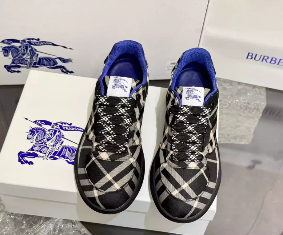 Burberry Check Terrace Sneakers in Black