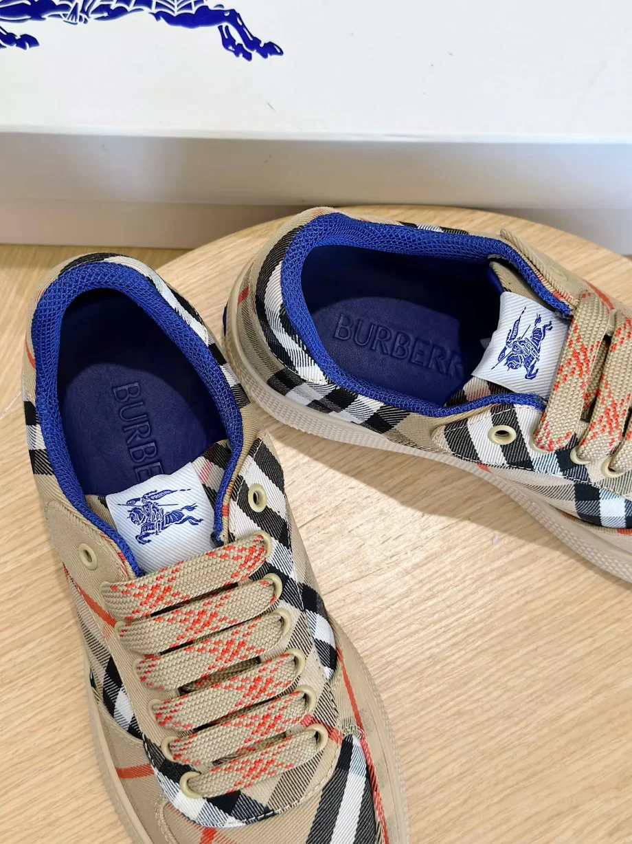 Burberry Check Terrace Sneakers in Sand - BBR61