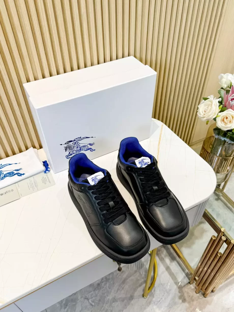 Burberry Leather Stock Sneakers in Black - BBR63