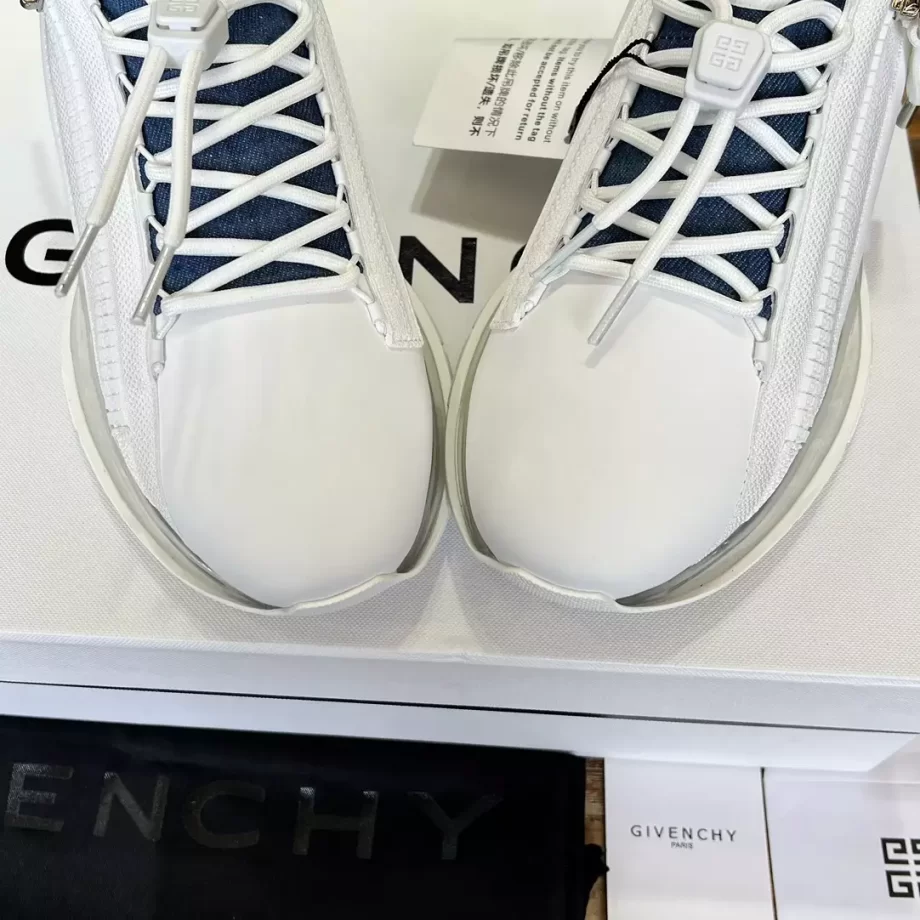 Givenchy Spectre Runner Sneakers in Synthetic Fiber and Denim Blue - G45V