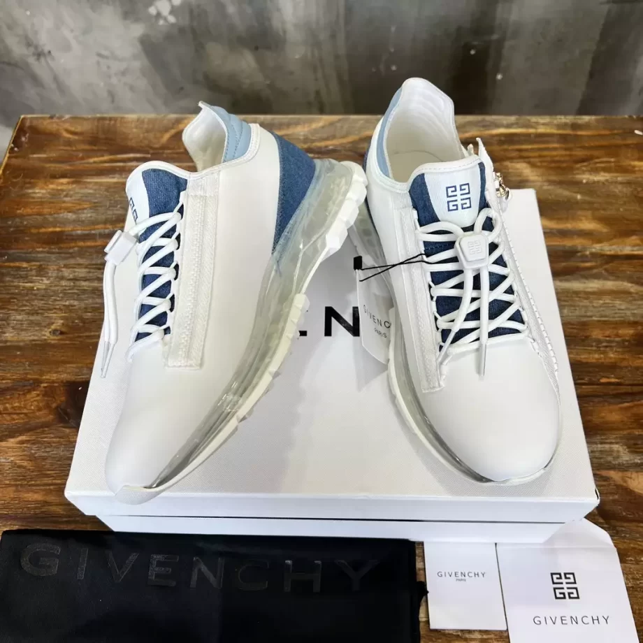 Givenchy Spectre Runner Sneakers in Synthetic Fiber and Denim Blue - G45V