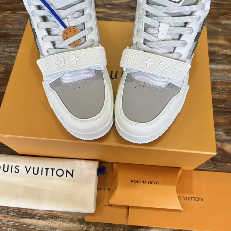 LV Trainer Sneaker Beige Nubuck Calf Leather and Grained Calf Leather - LSVT294