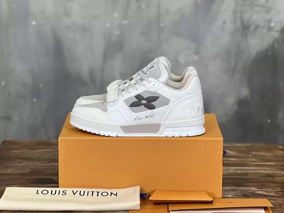 LV Trainer Sneaker Beige Nubuck Calf Leather and Grained Calf Leather - LSVT294