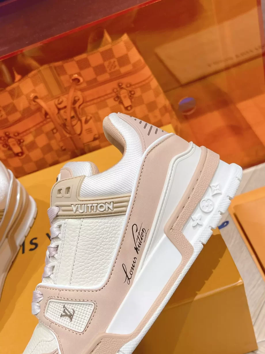 LV Trainer Sneaker Pink Nubuck and Grained Leather - LSVT289