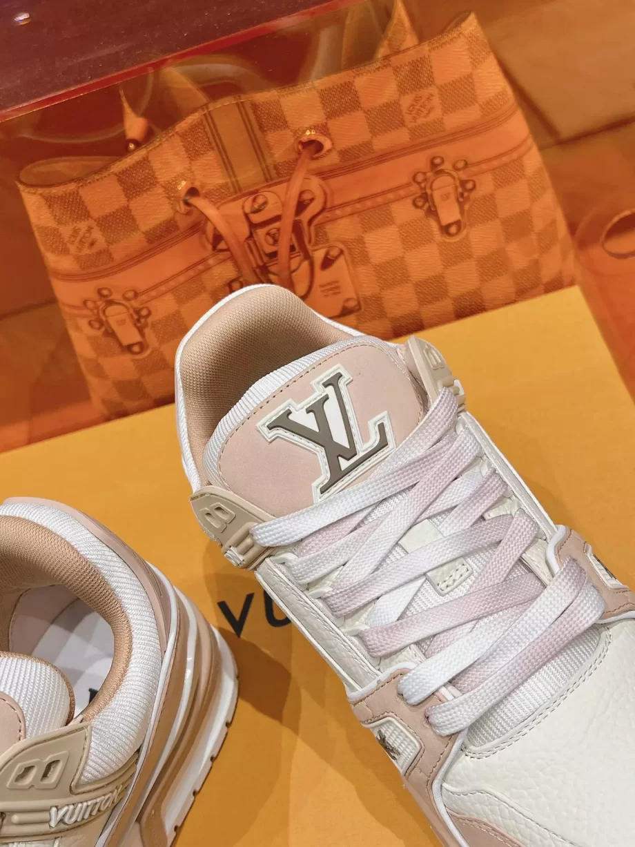 LV Trainer Sneaker Pink Nubuck and Grained Leather - LSVT289